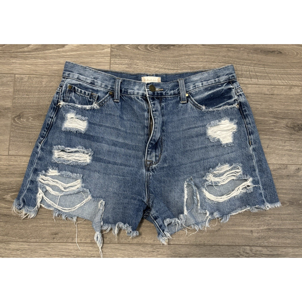 Altar’d State Cutoff Shorts Distressed Denim Raw Hem‎ High Rise Size 11 y2k